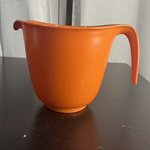 Vintage Retro Rubbermaid 6 Cup Mix n Grip Batter Mixing Measuring Bowl #2661